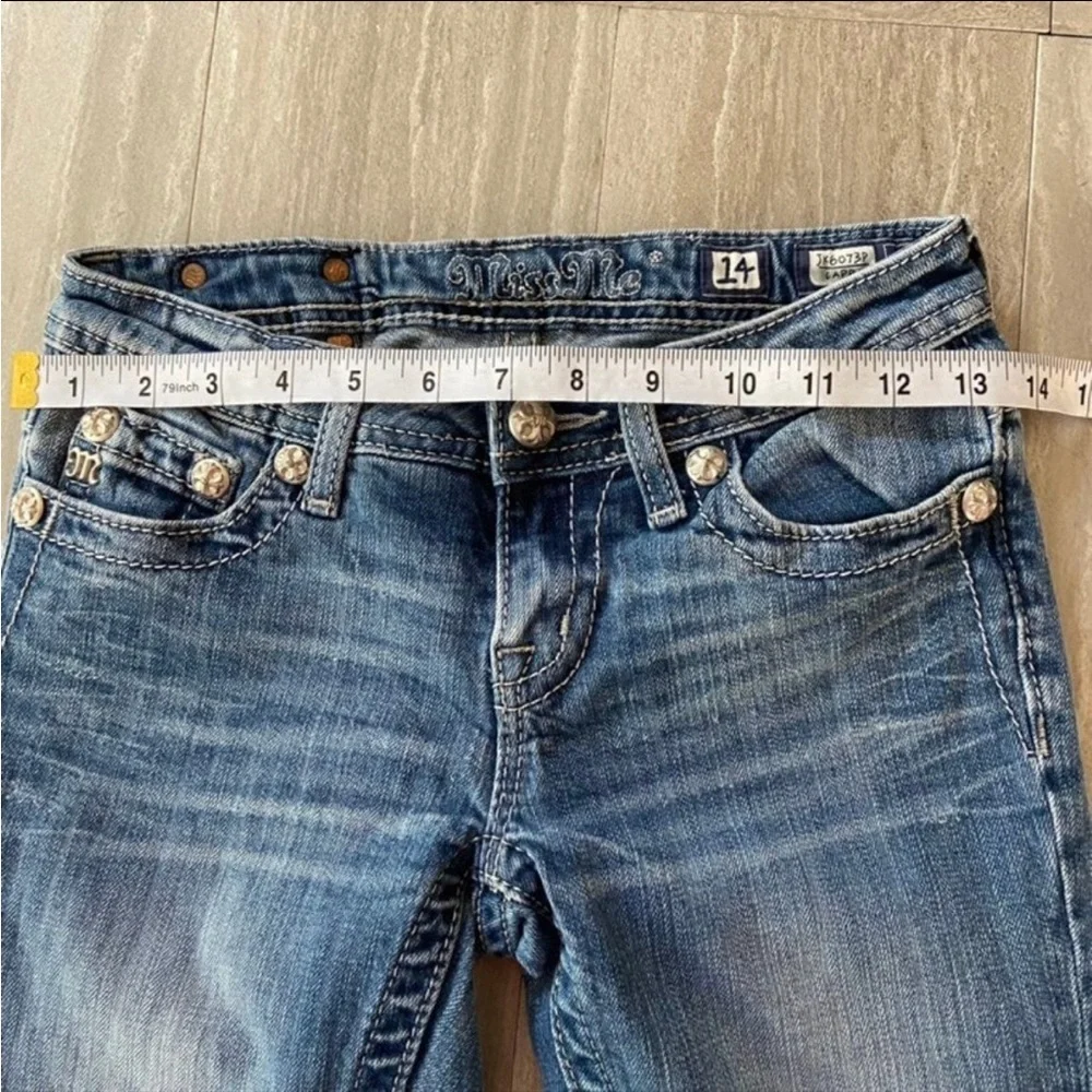 Miss Me denim capri jeans
